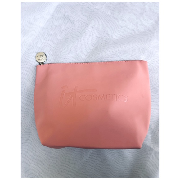 It Cosmetics ♥️ Make Up Travel Bag NWT 🪺 - Picture 3 of 6